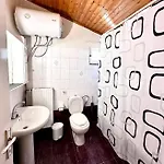 Katerinas Corfiot Maisons Appartement Skriperon