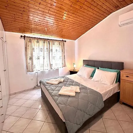 Katerinas Corfiot Maisons